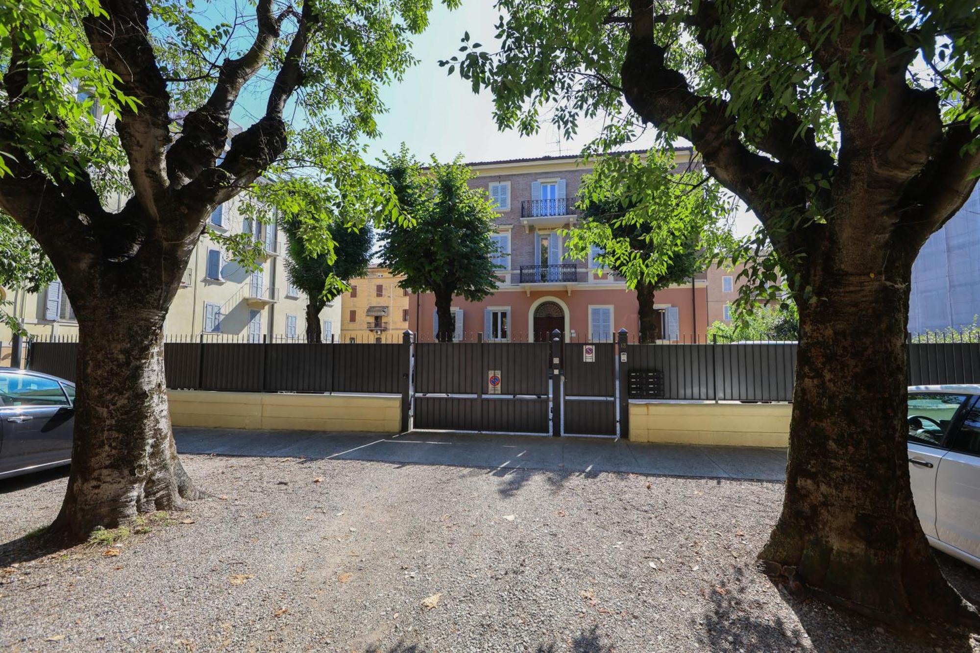 Residence Del Centro Modena Kültér fotó